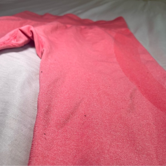 NVGTN Seamless Contour Leggings - Picture 8 of 10